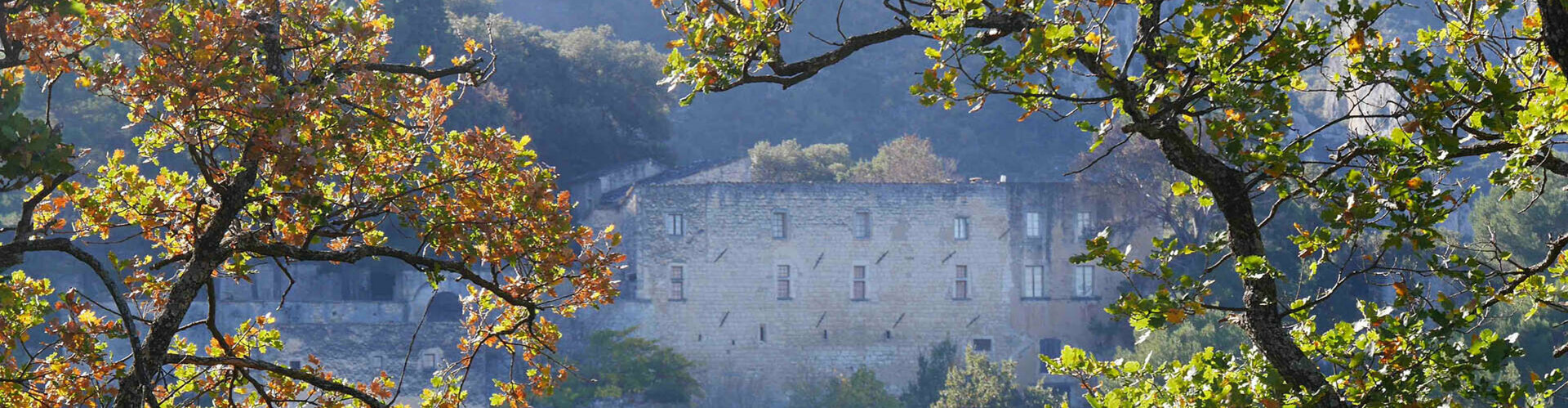 Oppède, un archipel de hameaux