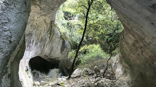 Sentier de la Pierre (liaison les Poulivets - Vieil Oppède)